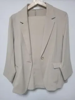 スーツパンツセットL ベージュ 未使用