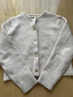 coca 薄いピンクのボタン付きカーディガン