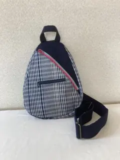 ネイビー チェック柄 ボディバッグ