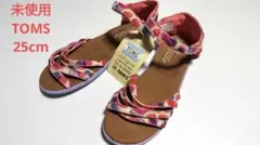 未使用　TOMS 25cm　サンダル　靴のサムネイル