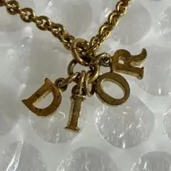 DIOR ディオール 4連ロゴチャームネックレスのサムネイル