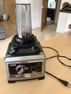 Ninja Ultima Blender 本体と付属品 Ninja Ultima Blender 本体と付属品 - メルカリ