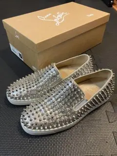 Christian Louboutin スタッズスリッポン シルバー
