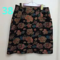 ローラアシュレイゴブラン織りタイトスカート38サイズ　未使用品　ブラックのサムネイル