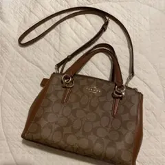 ショルダーバッグ