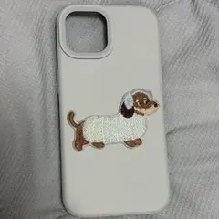 iPhone15用スマホケース ダックスフンド刺繍