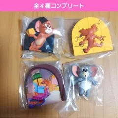 トムとジェリー　ジェリーとタフィーがいるお家フィギュアガチャ　コンプガチャガチャ