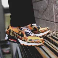 Item thumbnail for item 8b2d22da-633a-4eb4-951d-ec997474cf77