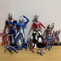 ウルトラマン フィギュア ソフビ まとめ売り（ティガ・コスモス・メビウス 他）