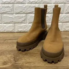 Item thumbnail for item b7d33c5f-ed48-45d7-b9c0-d4406e6bdfae