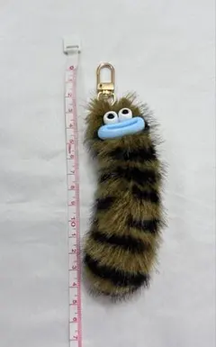 匿名発送　ソーセージリップモンスター　しっぽキーホルダー　フワフワ　アニマル柄