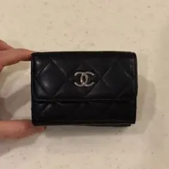 【値下げ】CHANEL 三つ折り財布