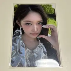 n*読様 LE SSERAFIM ユンジン トレカ weverse ラキドロ - メルカリ