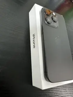 超美品iPhone 15pro 256GB ブラックチタニウム 本体