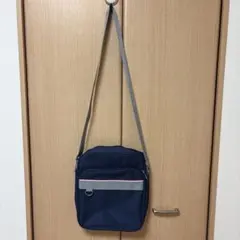 Item thumbnail for item b2d28e1c-9170-43c1-8b3b-053bea8351c7