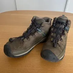 KEEN 23.5cm トレッキングシューズ 登山靴 防水