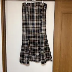 GU チェック柄 マーメイドロングスカート