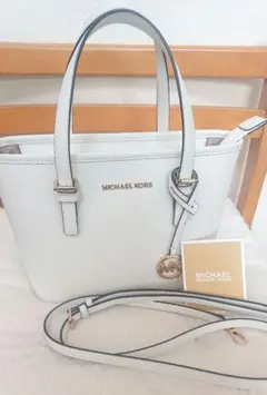 マイケルコースショルダーバッグ