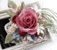 フェアリーピンクのバラのコサージュ　卒業式　入学式　結婚式　造花　ハンドメイド