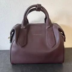 Charles & Keith バーガンディ ハンドバッグ