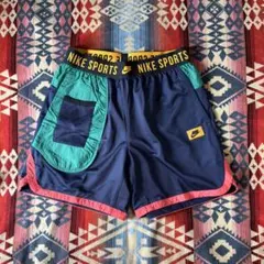 【極美品】Nike Sportswear ショートパンツ ナイキ NSWショーツ