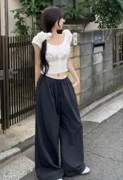 ワイドパンツのサムネイル