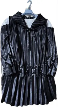 2026年最新】issey miyake トップスの人気アイテム - メルカリ