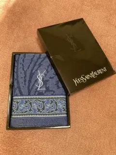 【新品・未使用】イヴ・サンローラン　ハンドタオル