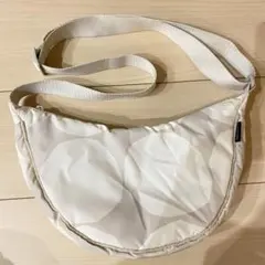 【美品】UNIQLO × marimekkoコラボ ボディバッグ 春 ベージュ
