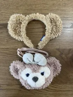 【美品】ディズニーリゾート　ダッフィー　カチューシャ　シェリーメイ　ポシェット