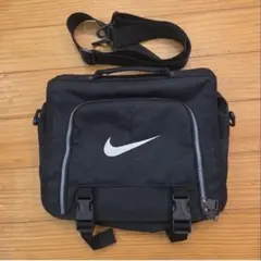 90s 00s NIKE ブラック メッセンジャーバック