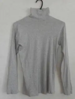 ユニクロ　タートルネック　カットソー　Tシャツ　XL　グレー