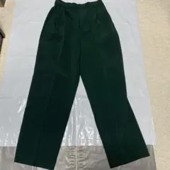 グリーン スラックス