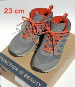 2026年最新】モンベル 登山靴 キッズの人気アイテム - メルカリ