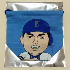 横浜DeNAベイスターズ、クレヨンしんちゃん ブラインド刺繍ハンカチ