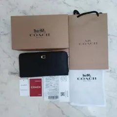 新品 未使用 ☆ COACH ☆ アコーディオンブラック 長財布 ゴールド金具