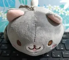 【34】もちふわまるにゃんマスコット　美品　猫　ネコ　ぬいぐるみ