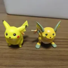 ポケットモンスター　ピカチュウ　ライチュウ フィギュアセット