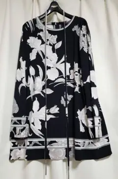 近年✨2XL✨未使用級レオナール ロングチュニック トリム カンカン 黒