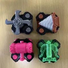 仮面ライダーギーツ　DX ドリル&プロペラレイズバックルセット