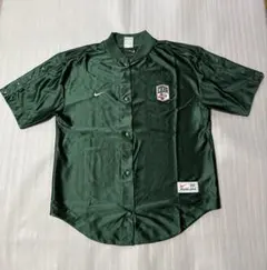 Nike ダークグリーン ボタンシャツ 半袖のサムネイル