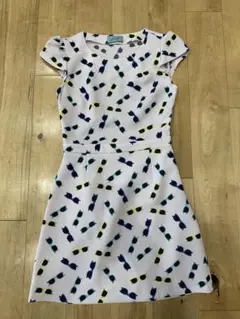 deicy サングラス柄 腰見せ 半袖ミニワンピース