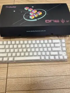 Ducky One 3 SF メカニカルキーボード