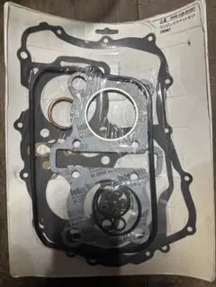 スズキTS200R用純正ガスケットセット 純正部品番号11400-08891新品