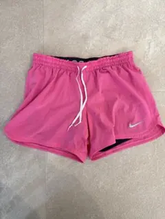 Nike ピンク DRY-FIT ショートパンツ インナー付き
