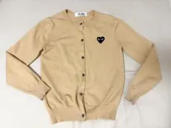 PLAY COMME des GARCONS カーディガン ベージュ　丸首のサムネイル