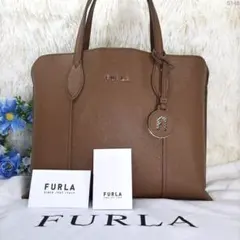 【極美品/カード付】フルラ ビットリア トートバッグ レザー チャーム 手提げ