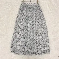 ウィゴー ロングスカート 小花柄 プリーツ 黒 シアー ウエストゴム 春コーデ