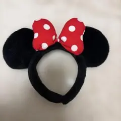 ミニーマウス カチューシャ 赤い水玉リボン