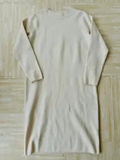 UNIQLO スフレヤーンボートネックワンピース Mサイズ　オフホワイト